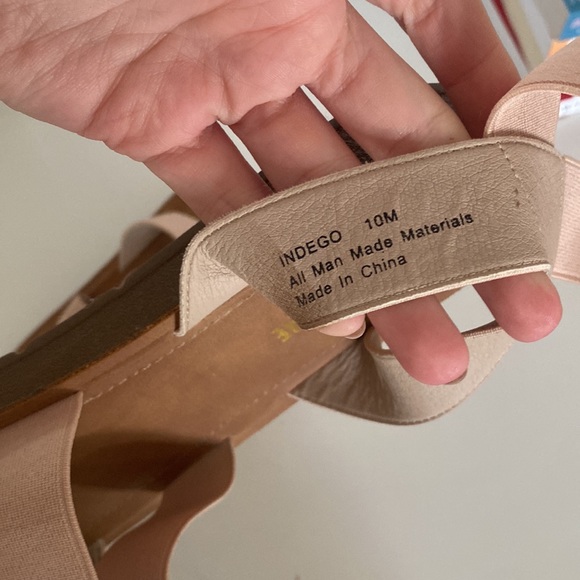 Pink sandals - Picture 4 of 4